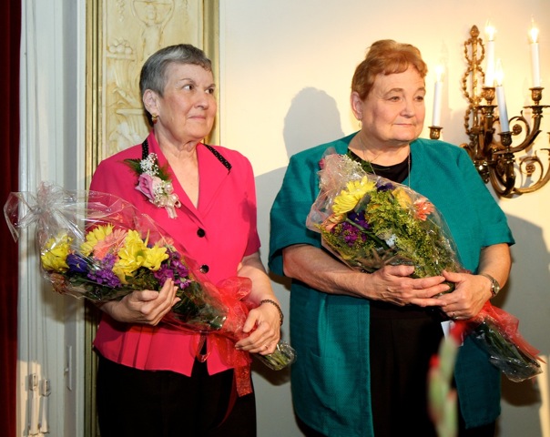 Chairladies Ruth Punturi (left) and Peggy Keene